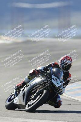 media/Jan-15-2026-Racers Edge (Thu) [[dfebeb70ab]]/2-A Group/Session 2 (Turns 9 and 8)/